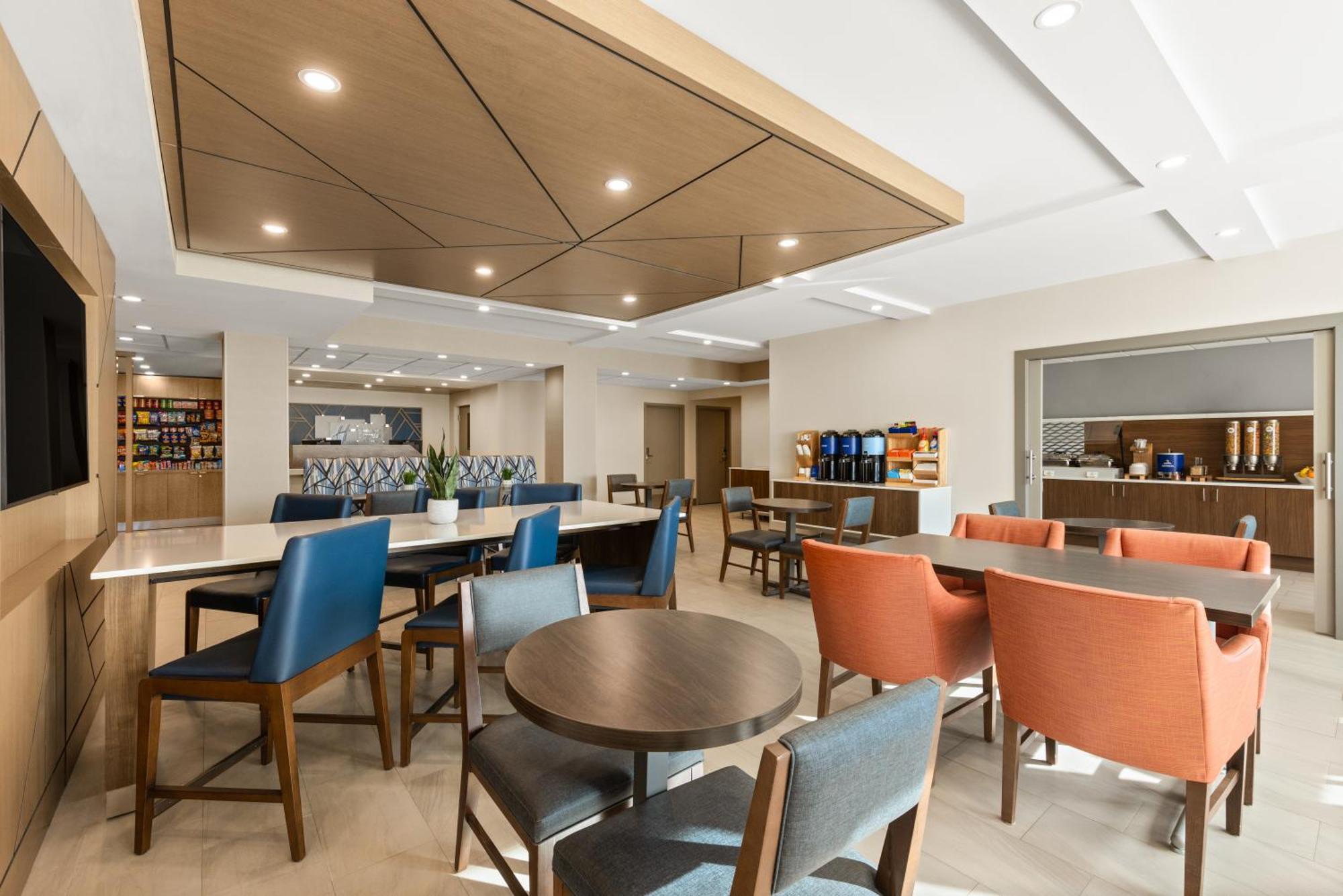 Holiday Inn Express Danbury I-84, An Ihg Hotel מראה חיצוני תמונה
