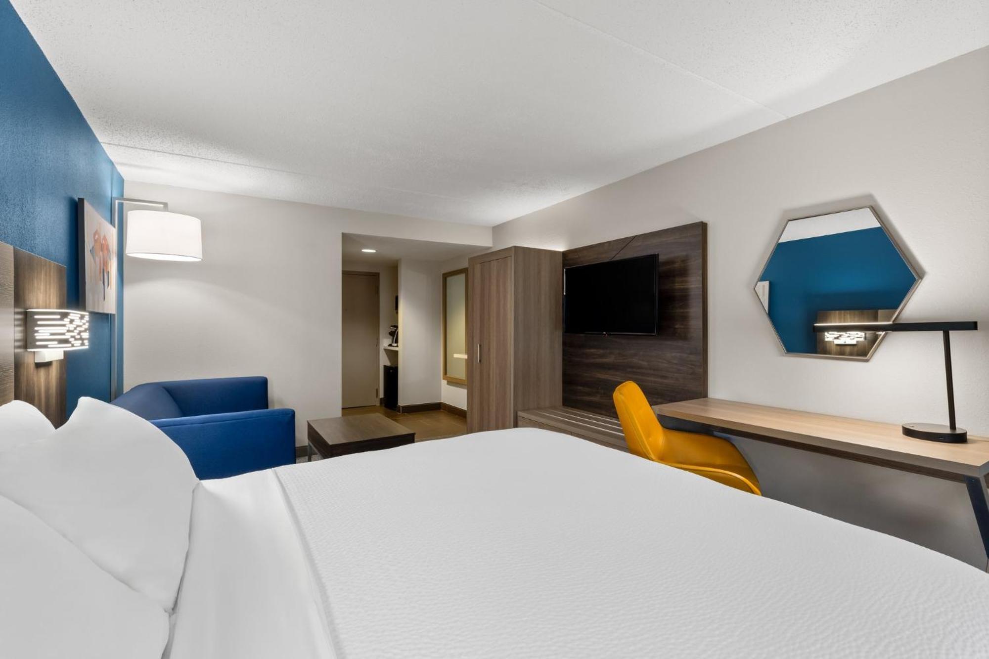 Holiday Inn Express Danbury I-84, An Ihg Hotel מראה חיצוני תמונה