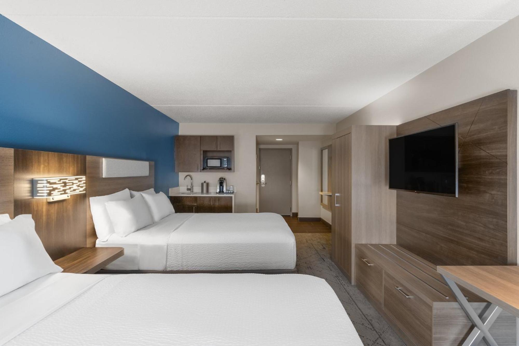 Holiday Inn Express Danbury I-84, An Ihg Hotel מראה חיצוני תמונה