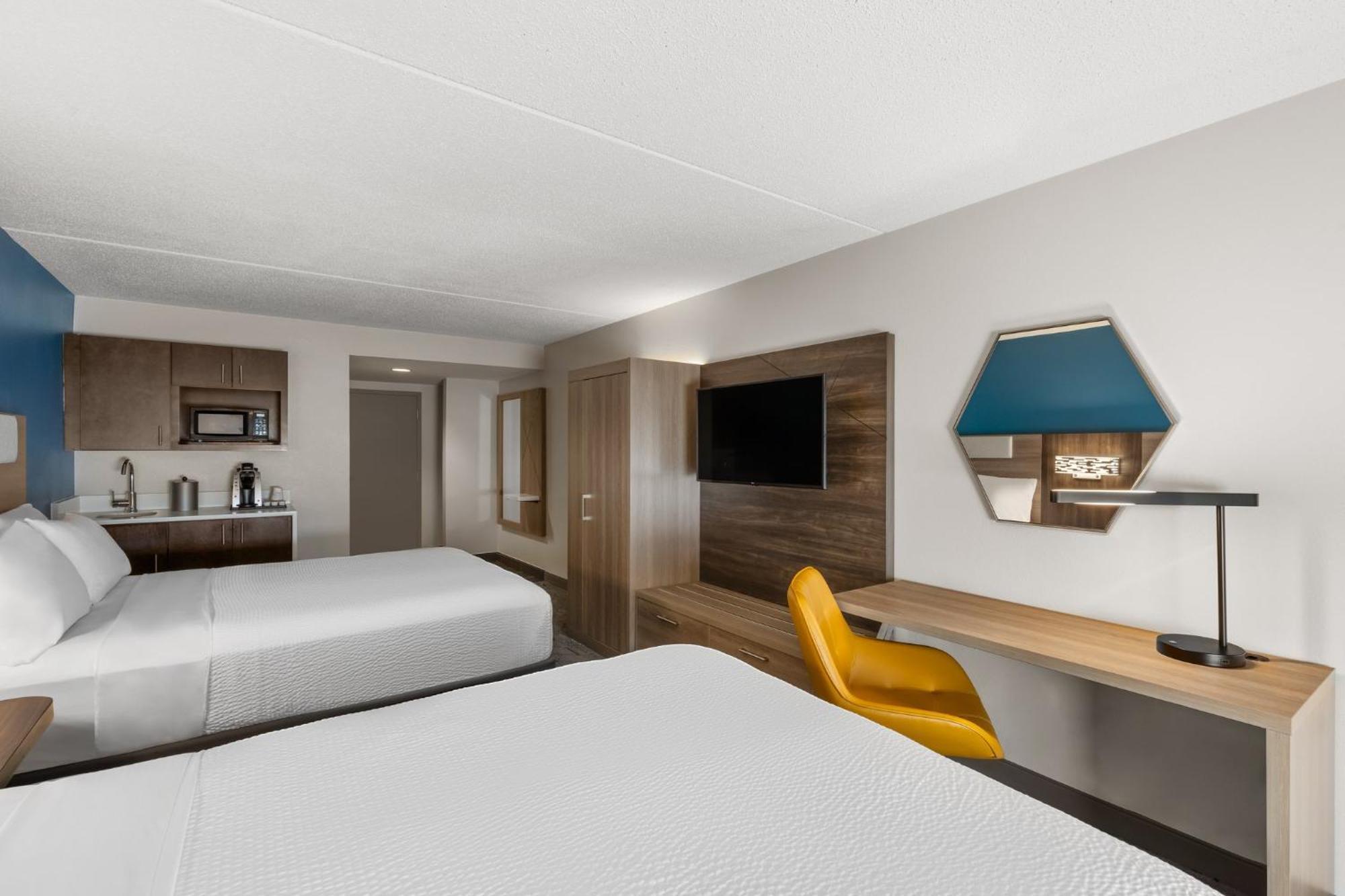 Holiday Inn Express Danbury I-84, An Ihg Hotel מראה חיצוני תמונה