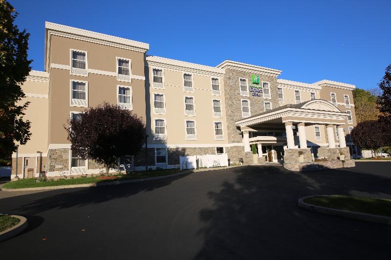 Holiday Inn Express Danbury I-84, An Ihg Hotel מראה חיצוני תמונה